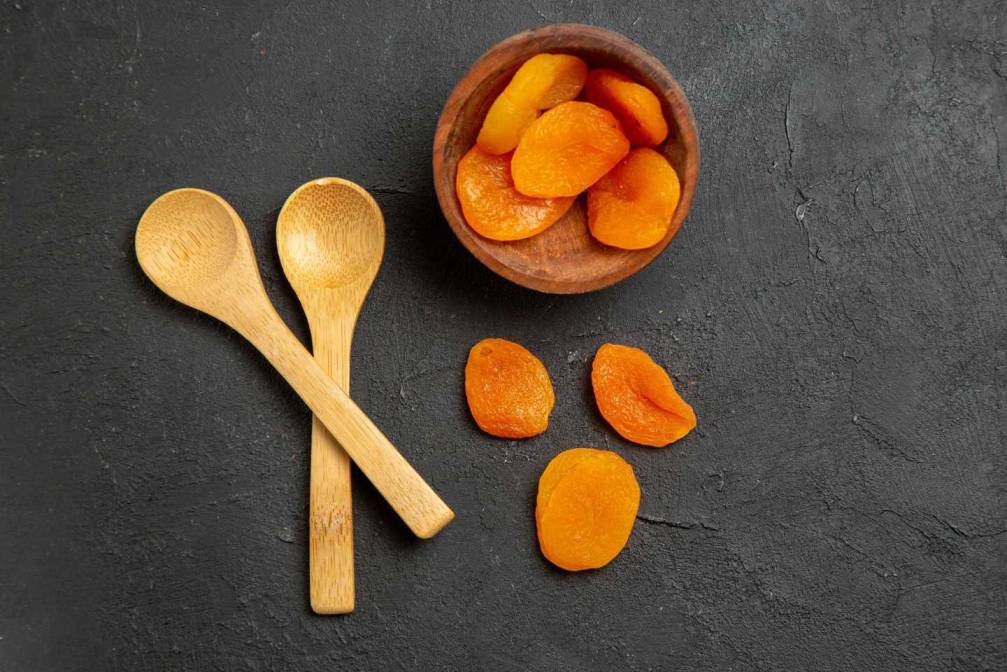 Dried Apricots: How Many Should You Eat? A Guide to Sweet Snacking 7 The Recommended Daily Intake of Dried Apricots is 3-4